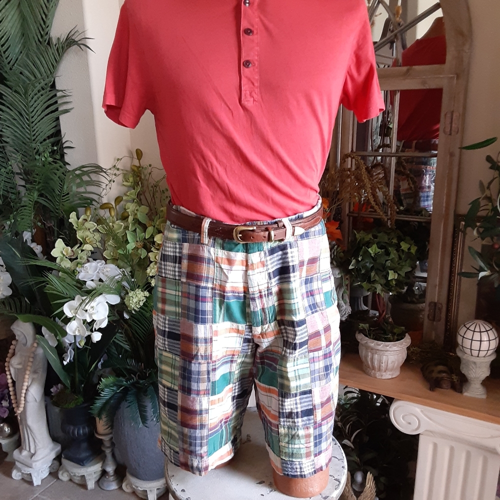 Roundtree & Yorke, True Patchwork, Flat Front, Strait Fit Shorts, Size 35